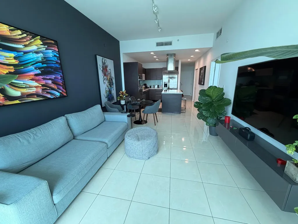 7930 East Drive North Bay Village FL 33141