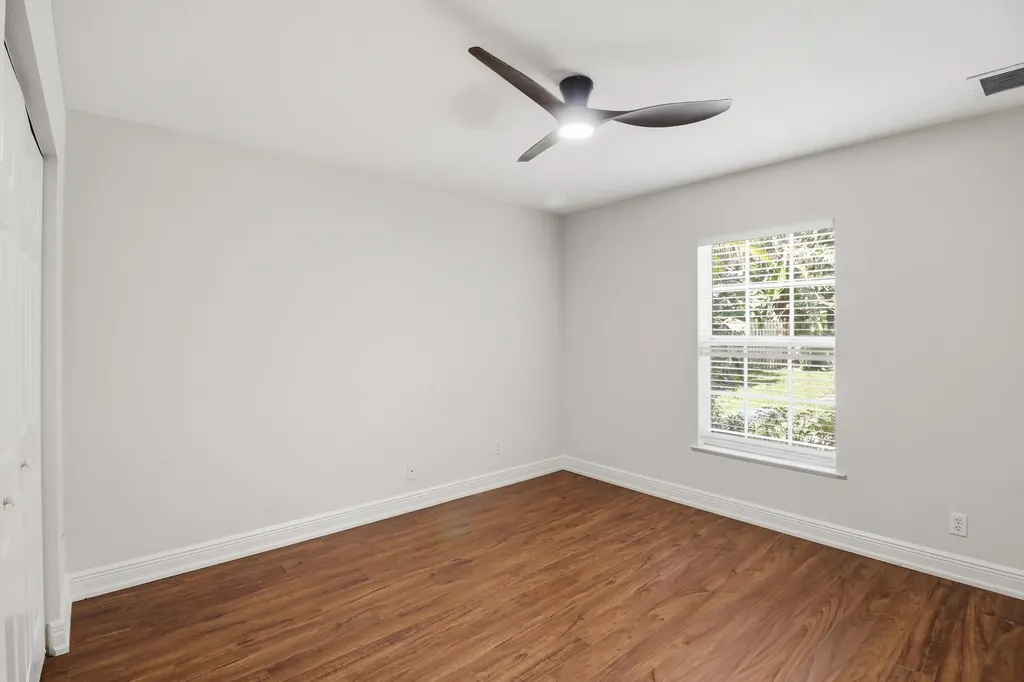 5802 SE Wesley Avenue Stuart FL 34997