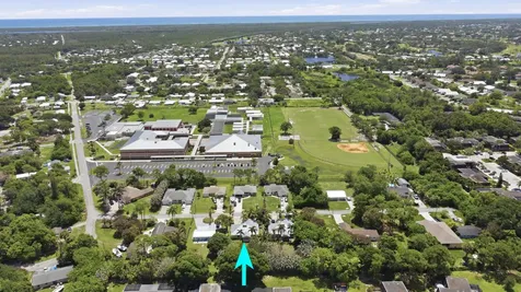 5802 SE Wesley Avenue Stuart FL 34997