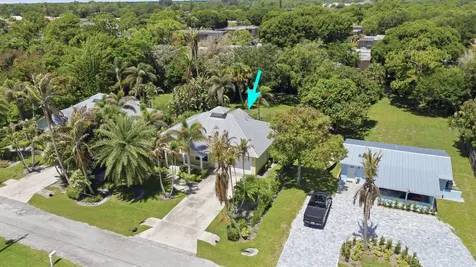 5802 SE Wesley Avenue Stuart FL 34997