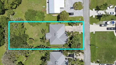 5802 SE Wesley Avenue Stuart FL 34997