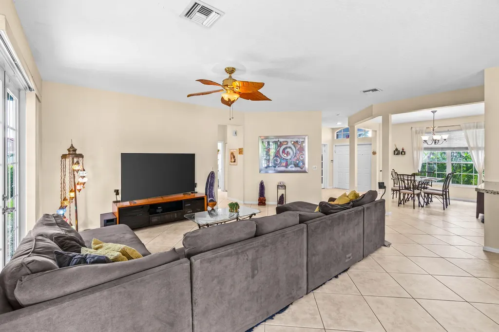 21958 Palm Grass Drive Boca Raton FL 33428