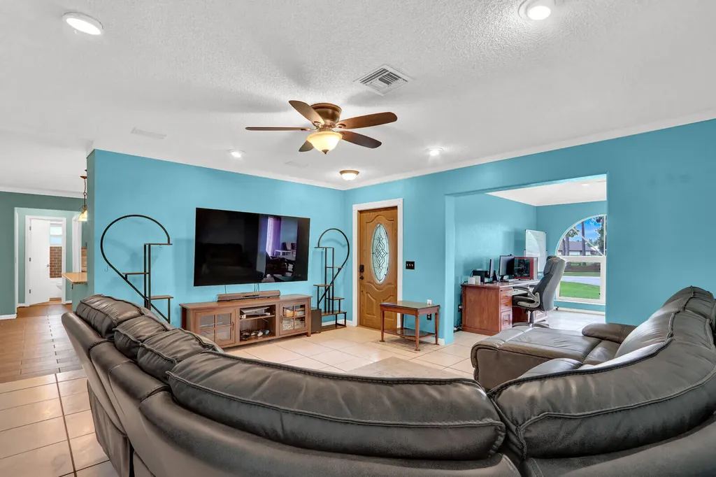 127 Miramar Avenue Royal Palm Beach FL 33411