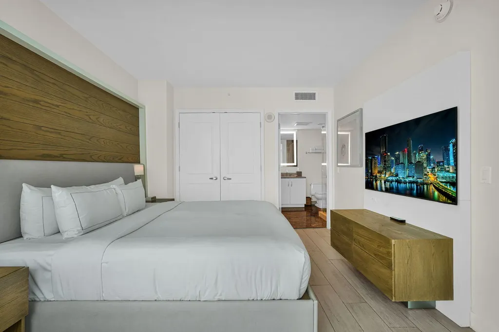 505 N Fort Lauderdale Beach Boulevard Fort Lauderdale FL 33304
