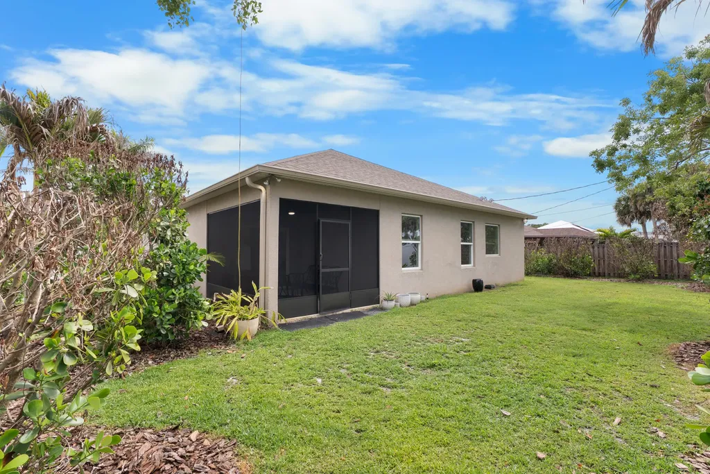 1580 SW Birkey Avenue Port St Lucie FL 34953