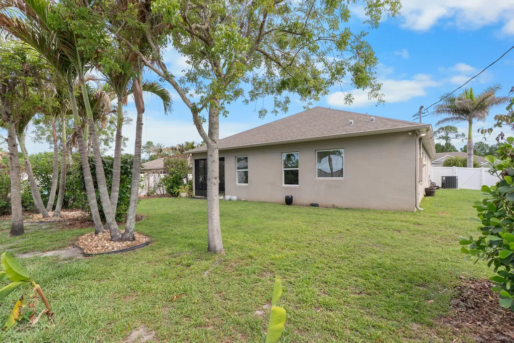 1580 SW Birkey Avenue Port St Lucie FL 34953