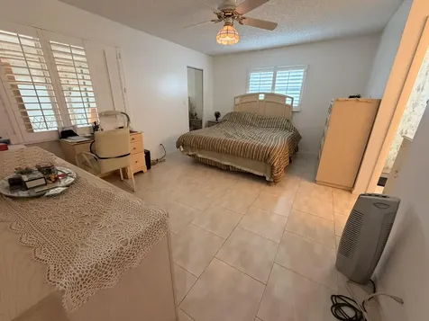 182 Lake Susan Lane West Palm Beach FL 33411
