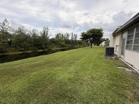 182 Lake Susan Lane West Palm Beach FL 33411
