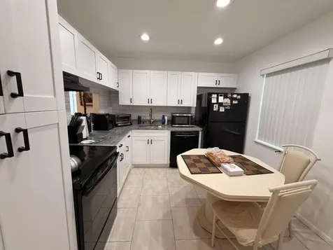 182 Lake Susan Lane West Palm Beach FL 33411