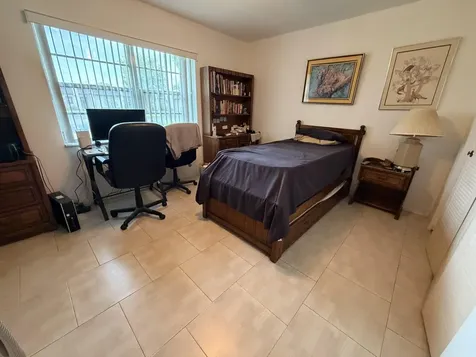 182 Lake Susan Lane West Palm Beach FL 33411