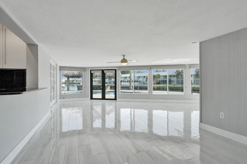 271 SE 5th Terrace Pompano Beach FL 33060