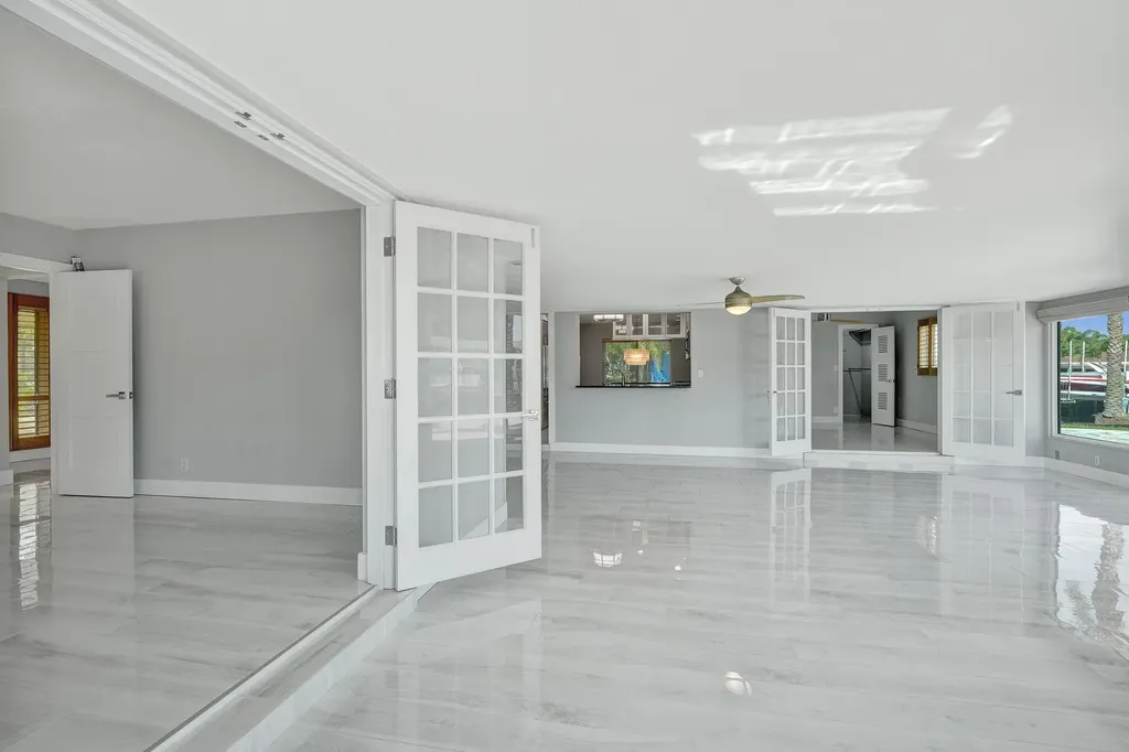 271 SE 5th Terrace Pompano Beach FL 33060