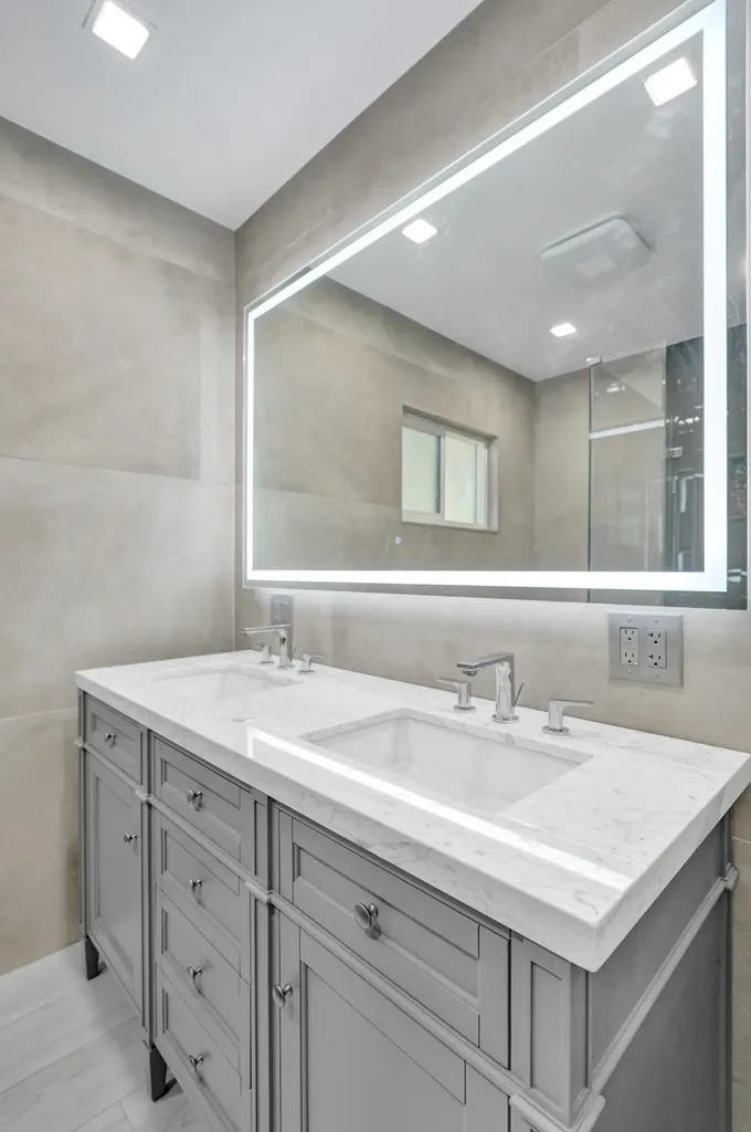 271 SE 5th Terrace Pompano Beach FL 33060