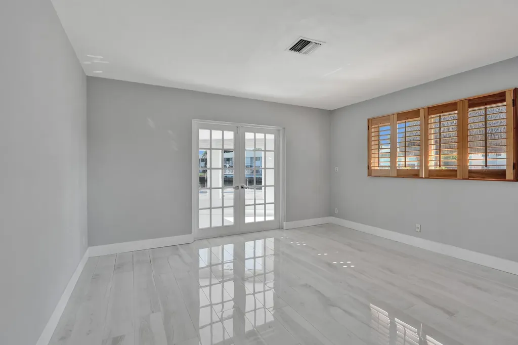 271 SE 5th Terrace Pompano Beach FL 33060