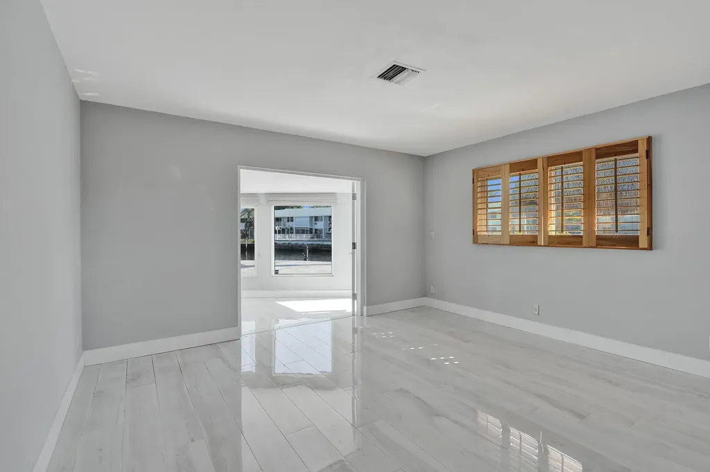 271 SE 5th Terrace Pompano Beach FL 33060