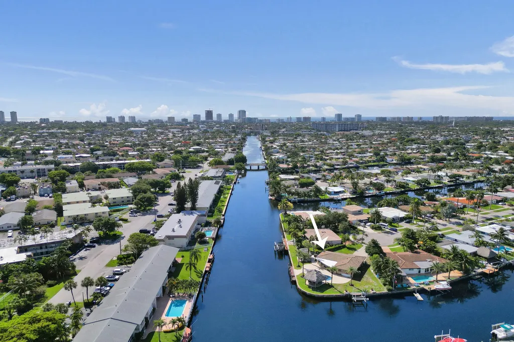 271 SE 5th Terrace Pompano Beach FL 33060