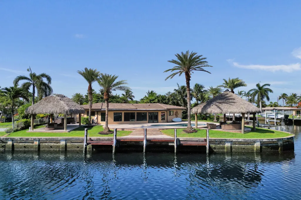 271 SE 5th Terrace Pompano Beach FL 33060