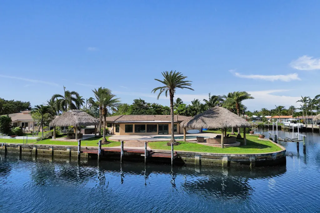271 SE 5th Terrace Pompano Beach FL 33060