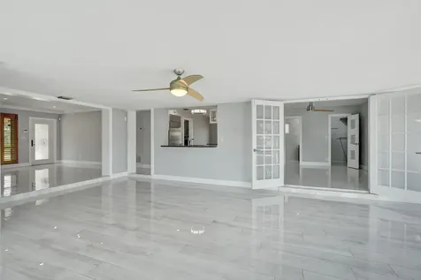 271 SE 5th Terrace Pompano Beach FL 33060