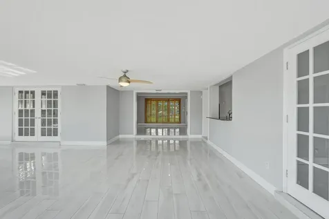 271 SE 5th Terrace Pompano Beach FL 33060