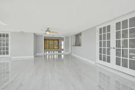 271 SE 5th Terrace Pompano Beach FL 33060
