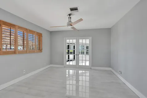 271 SE 5th Terrace Pompano Beach FL 33060