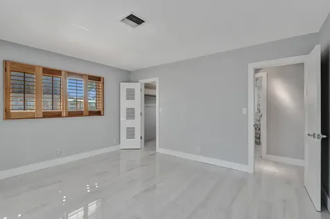 271 SE 5th Terrace Pompano Beach FL 33060