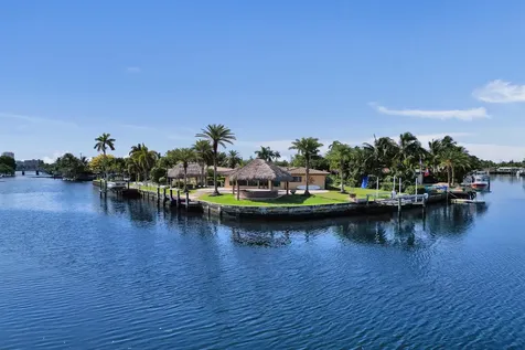 271 SE 5th Terrace Pompano Beach FL 33060