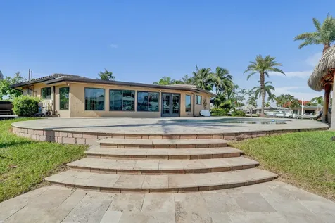 271 SE 5th Terrace Pompano Beach FL 33060