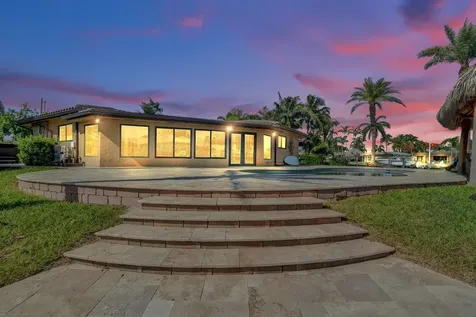 271 SE 5th Terrace Pompano Beach FL 33060