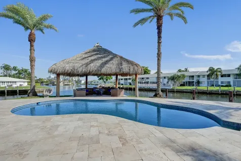 271 SE 5th Terrace Pompano Beach FL 33060
