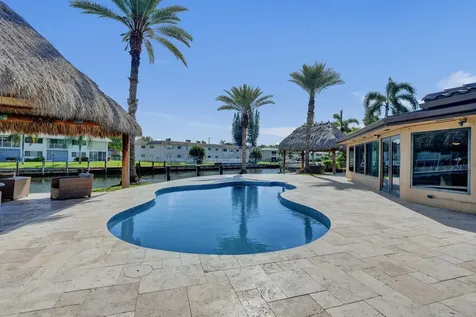 271 SE 5th Terrace Pompano Beach FL 33060