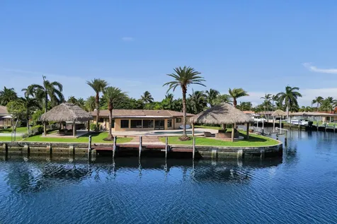 271 SE 5th Terrace Pompano Beach FL 33060