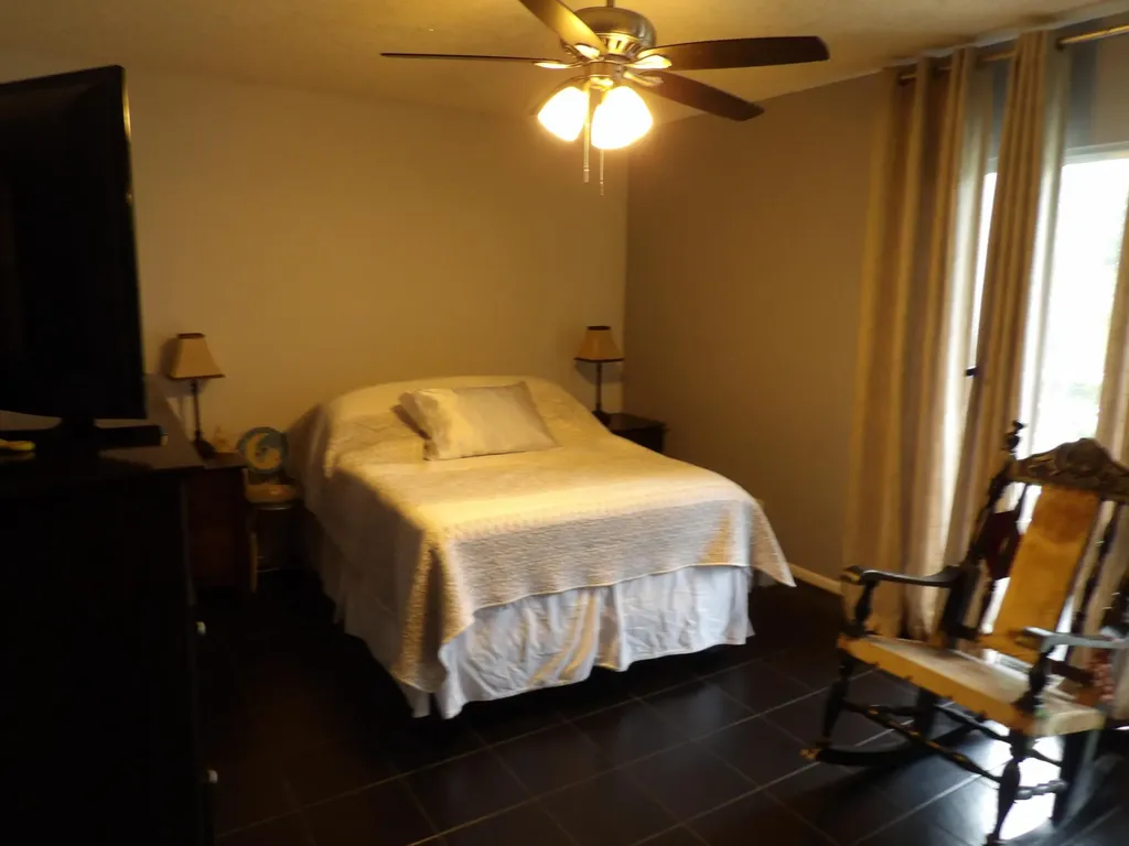 195 Fanshaw Way E Boca Raton FL 33434