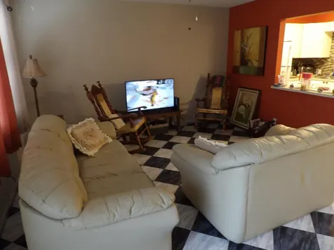 195 Fanshaw Way E Boca Raton FL 33434