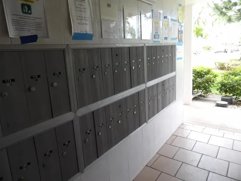 195 Fanshaw Way E Boca Raton FL 33434