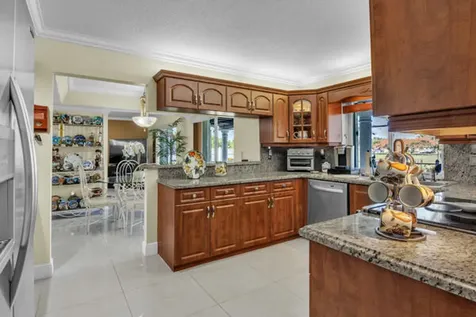 6431 Olde Moat Way Davie FL 33331