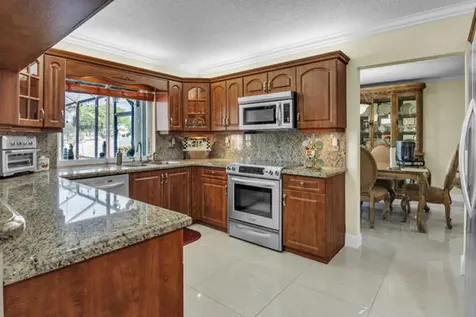 6431 Olde Moat Way Davie FL 33331