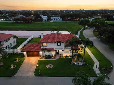 6431 Olde Moat Way Davie FL 33331