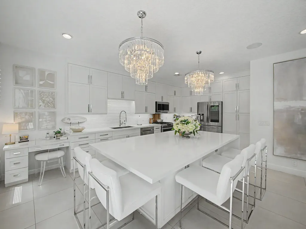 6620 NW 42nd Way Boca Raton FL 33496