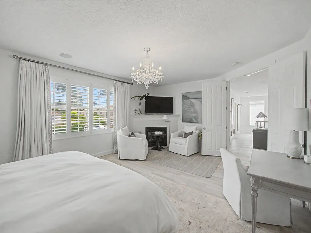 6620 NW 42nd Way Boca Raton FL 33496