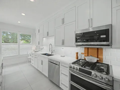 6620 NW 42nd Way Boca Raton FL 33496