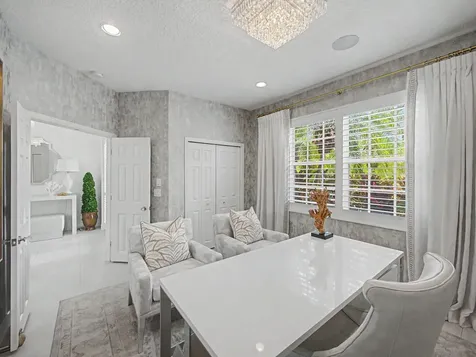 6620 NW 42nd Way Boca Raton FL 33496