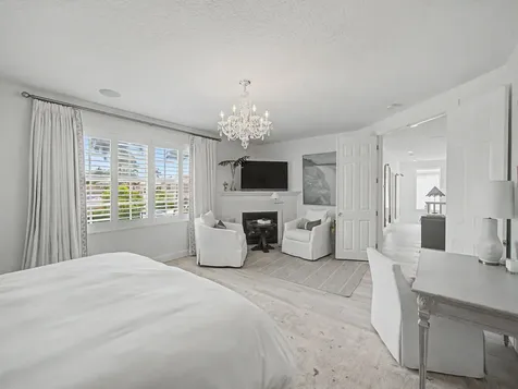6620 NW 42nd Way Boca Raton FL 33496