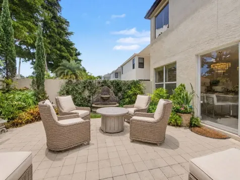 6620 NW 42nd Way Boca Raton FL 33496