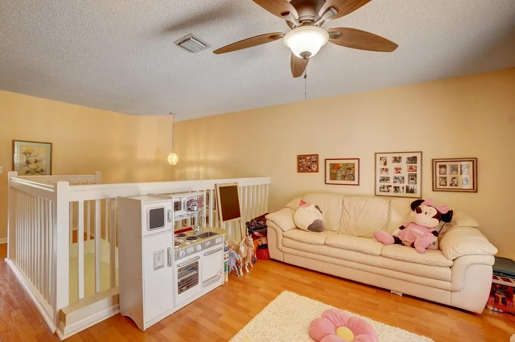 6139 Branchwood Drive Lake Worth FL 33467