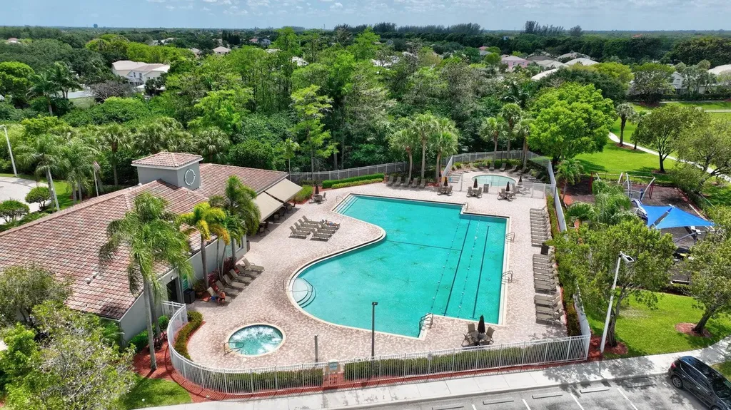6139 Branchwood Drive Lake Worth FL 33467