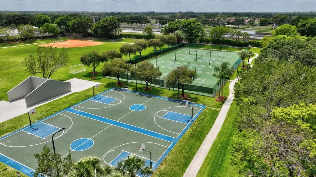 6139 Branchwood Drive Lake Worth FL 33467
