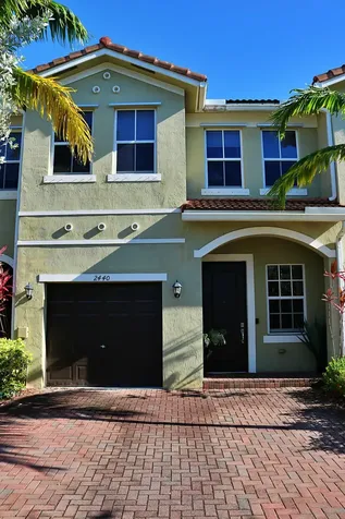 2440 SE 14th Court Homestead FL 33035
