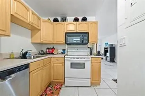 504 Gardens Drive Pompano Beach FL 33069